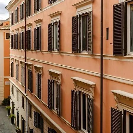 Numa Rome Condotti